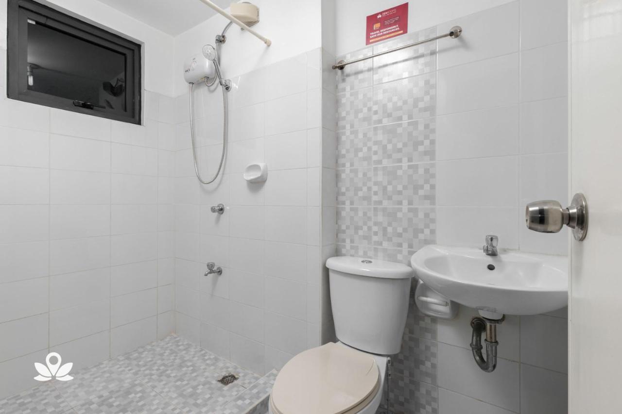 Zen Rooms Adb Avenue Ortigas Pasig City Exterior foto